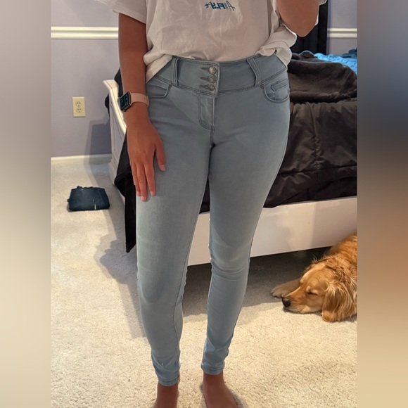 Skinny Jeans - Picture 3 of 3